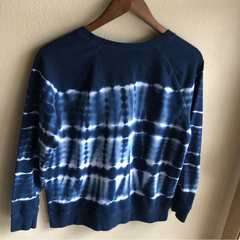 Old Navy Tie- Dye Vintage Style Sweatshirt. Blue and White. Size Small - Picture 5 of 8